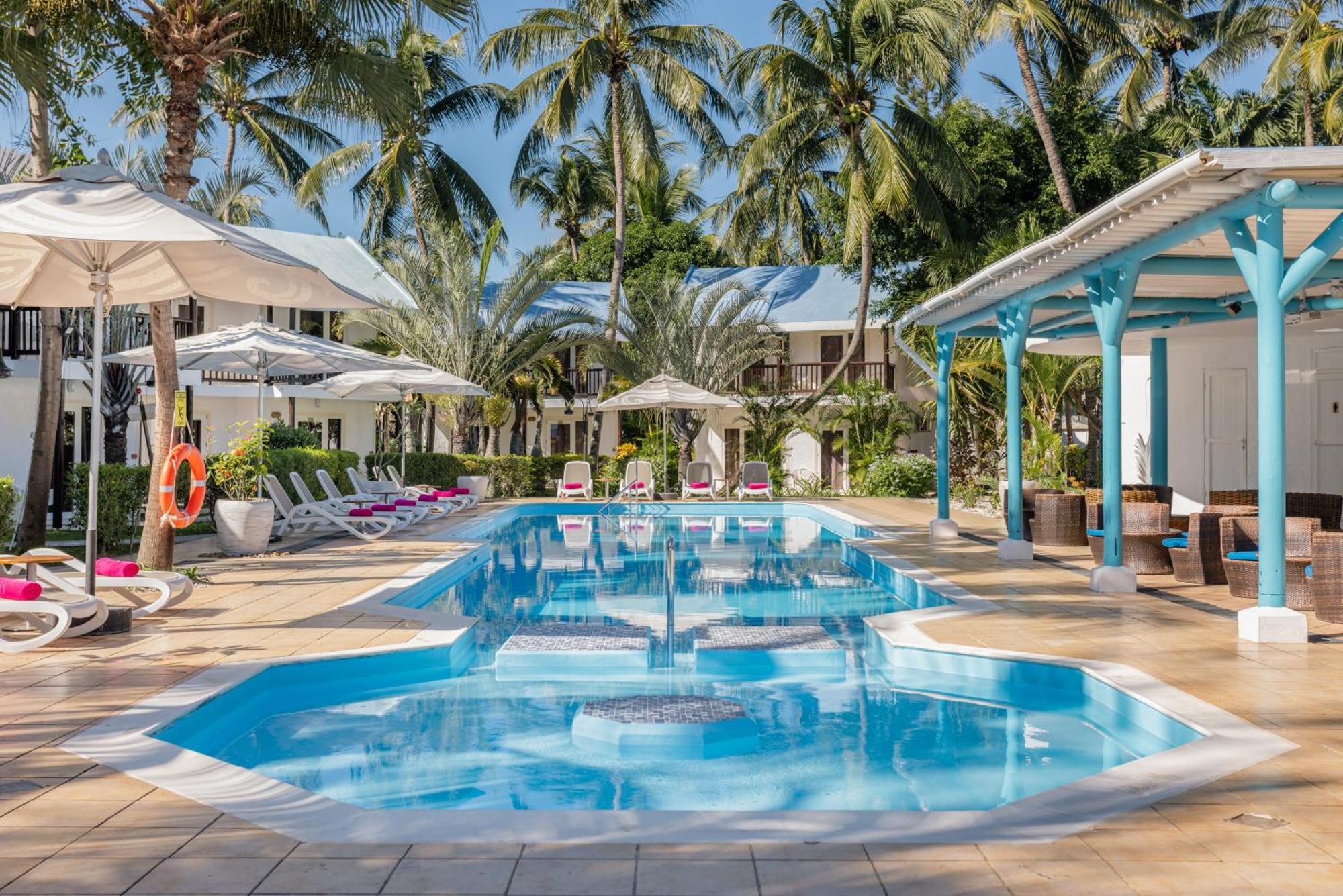 Cocotiers Hotel - Mauritius Baie-du-Tombeau Kültér fotó